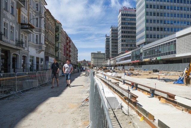 Święty Marcin remontowany. Kładą już tory. Wiemy, kiedy tramwaje wrócą do centrum Poznania