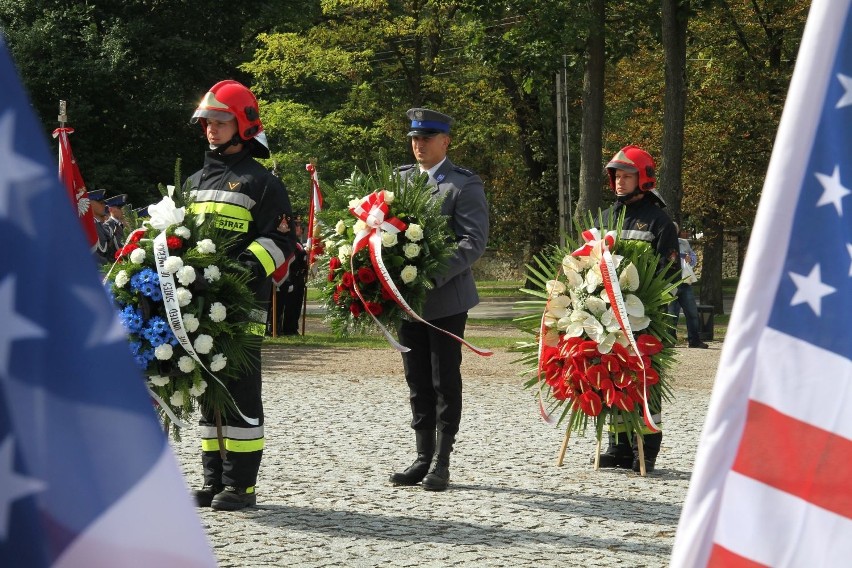 16 lat po zamachu na World Trade Center. W Kielcach upamiętnili ofiary (WIDEO, zdjęcia)