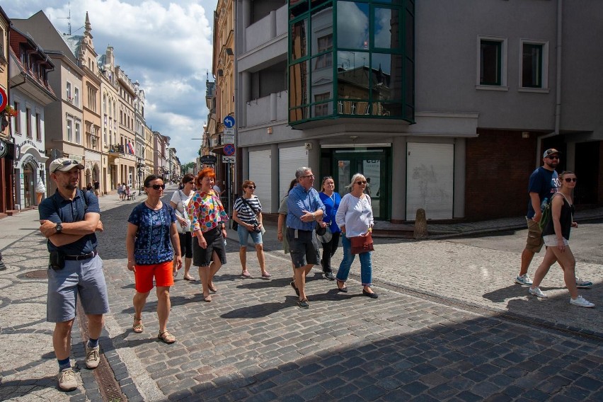 Po wirtualnych spacerach wraz z wakacjami czas na wycieczki...