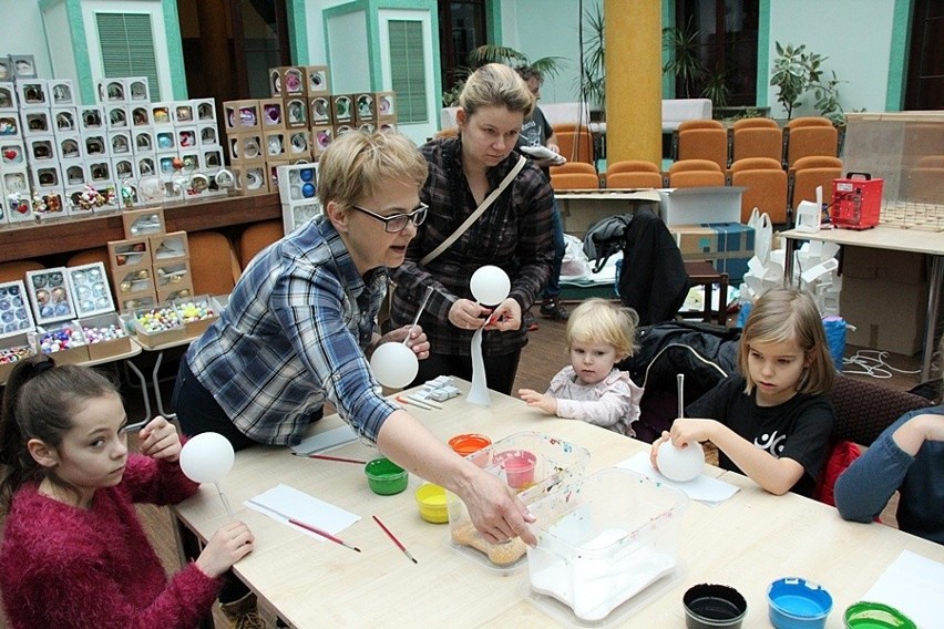 Świąteczny jarmark w Miejskim Centrum Kultury w Skarżysku - Kamiennej