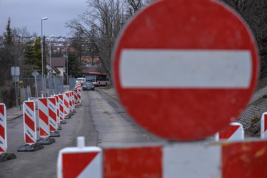 GDDKiA udostępnia dane dotyczące utrudnień na drogach....