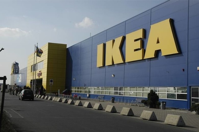 IKEA wspiera LGBT, a dyskryminuje katolików? Pracownik sklepu IKEA zwolniony za poglądy i religię?