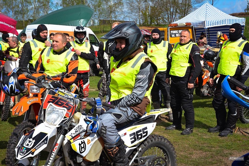 Garbatka-Letnisko. 5 Motocyklowa Pogoń za Wiosną. Problemy na odcinku specjalnym