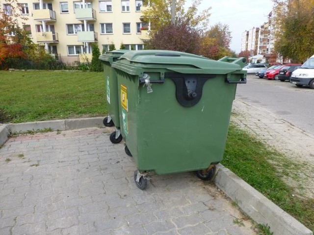 Kontenery na śmiecie w Radomiu będą opróżniane częściej.