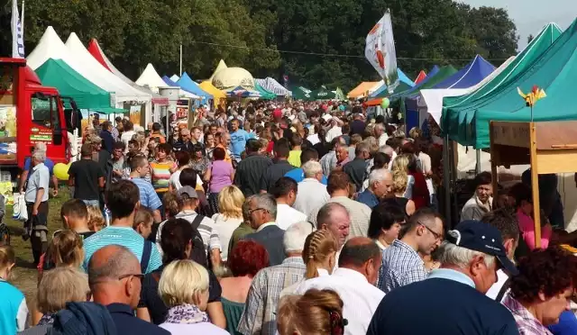 Targi rolne w Barzkowicach przyciągnęły, jak co roku, tłumy odwiedzających.