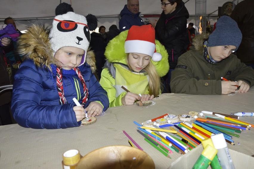 Gorlice. Na rynku zrobiło się świątecznie