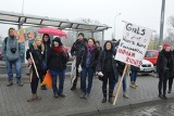 Czarny Piątek. Wrocławianki pojechały na protest do Warszawy. Apel do mężczyzn: "Mecz Polski jest o 20.45. Wcześniej przyjdźcie na strajk"