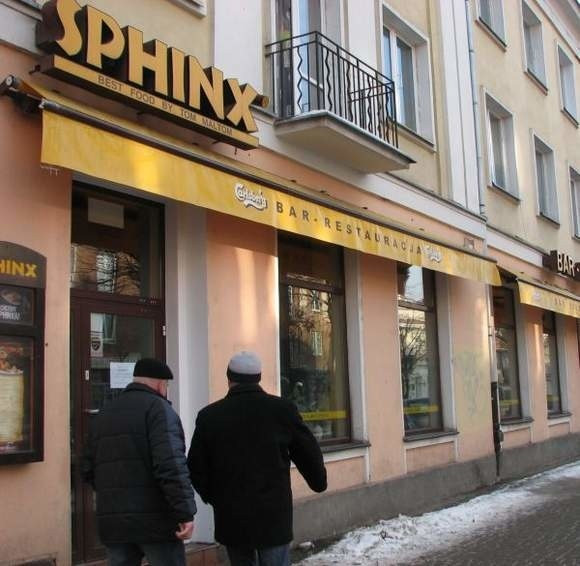 Sphinx wciąż stoi pusty. Nie było chętnych do wynajmu za 34 tys. czy znajdzie się za 8?