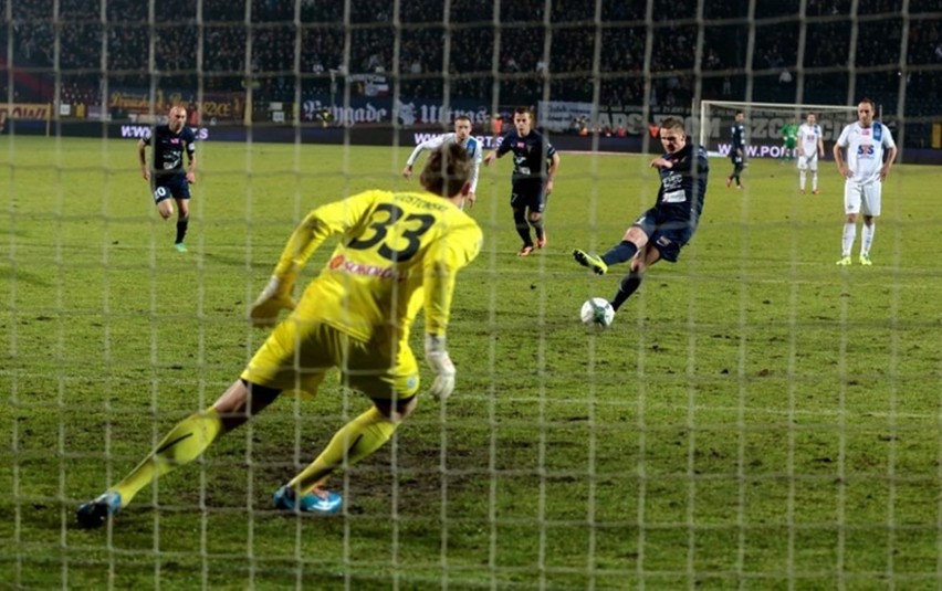 Marcin Robak w lutym 2014 r. wbił 5 bramek Lechowi Poznań