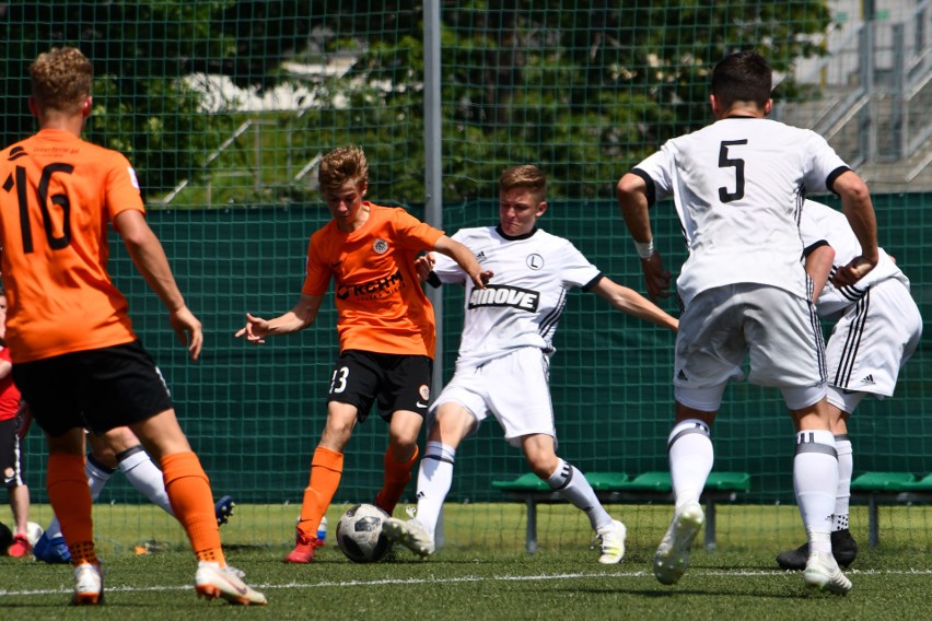 CLJ u-17. Awans wywalczony w pocie czoła. Legia Warszawa pewnie pokonała Zagłębie Lubin i zagra w finale