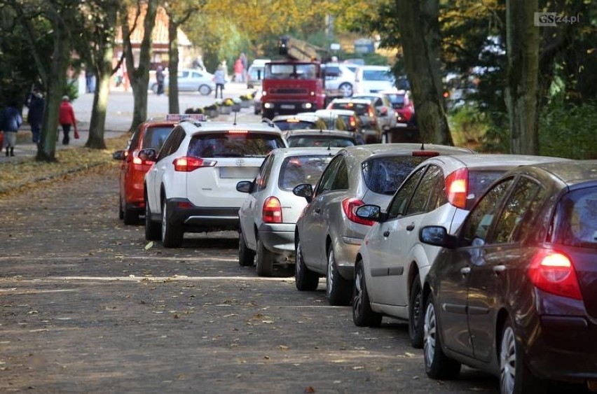 WSZYSTKICH ŚWIĘTYCH 2019 w Szczecinie. Kolejne zmiany w komunikacji miejskiej