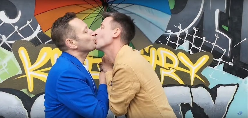 Dawid pochodzi z Dolnego Śląska, walczy o prawa LGBT. Razem z mężem stworzył nowy teledysk 