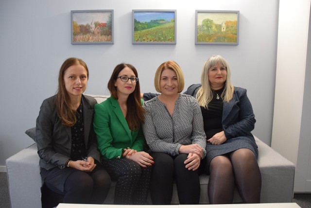 Od lewej: Arneta Sobiechowska, Izabela Mazurkiewicz, Anna Mierzwa i Dorota Opala zapraszają do nowego centrum w Świdnicy.