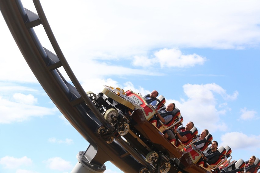 Legendia: Lech Coaster [OTWARCIE 1 LIPCA] Pierwszy przejazd za nami WIDEO, ZDJĘCIA