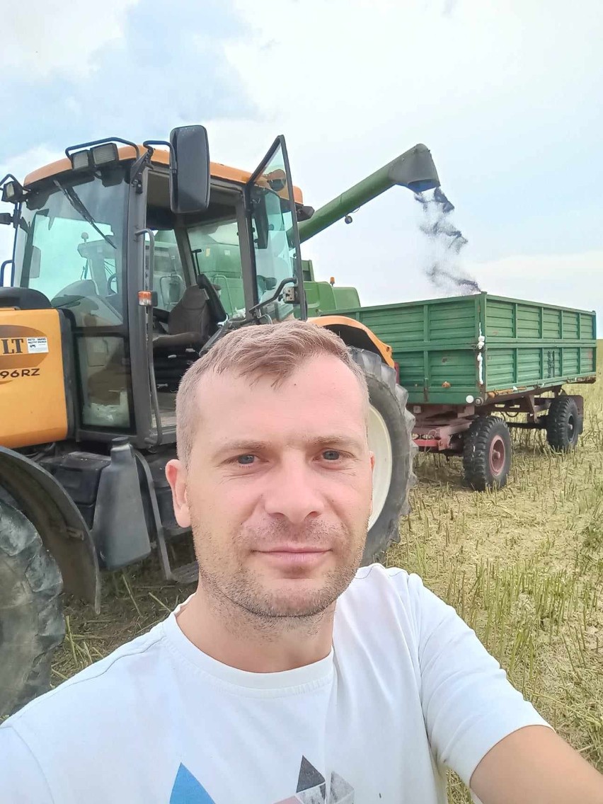 Rafał Schab radny miejski z Opatowa przedsiębiorca: Praca w gospodarstwie rolnym daje dużo satysfakcji