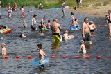 Na plaży i w wodzie. Cudowny wypoczynek nad zalewem w Borkowie! [DUŻO ZDJĘĆ]