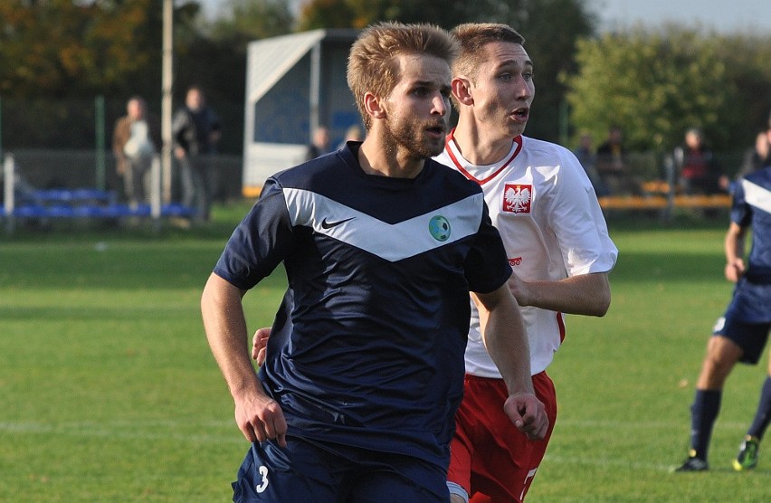 III liga. LZS Piotrówka - Swornica Czarnowąsy 2:1