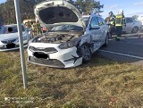 Wypadek na drodze krajowej nr 10 pod Bydgoszczą. Jedna osoba w szpitalu - zdjęcia