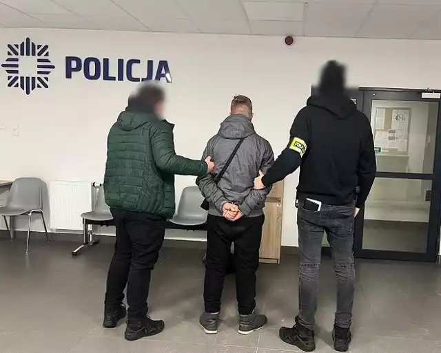 Policjanci zatrzymali po pościgu 34-letniego złodzieja, który kradł katalizatory w Łodzi na Retkini.