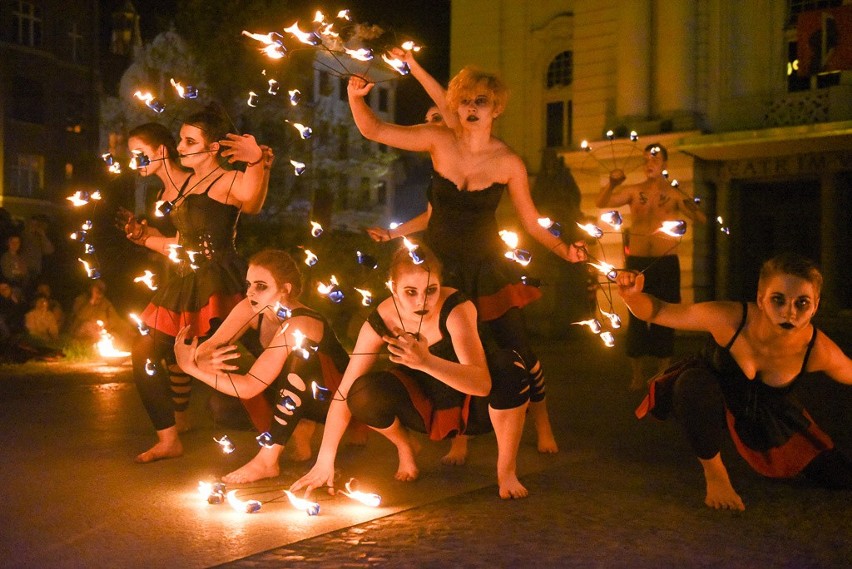 W Toruniu rozpoczął się Ogólnopolski Festiwal Debiutantów...