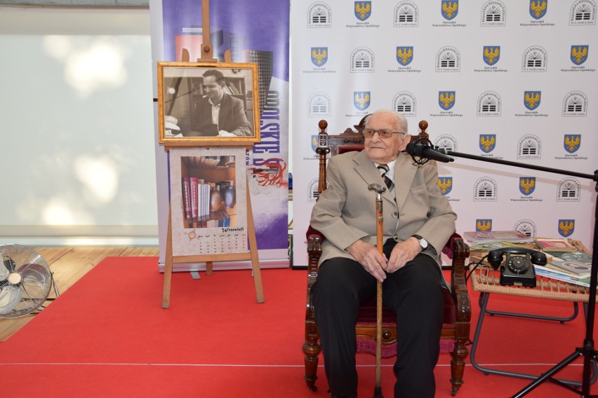 Roman Sękowski świętował jubileusz 90-lecia urodzin w Wojewódzkiej Bibliotece Publicznej w Opolu