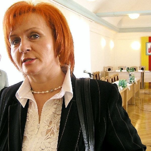 - Mam nadzieję, że uda się zmobilizować  radnych, którzy nie pracują na rzecz  mieszkańców - mówi Małgorzata Kufel