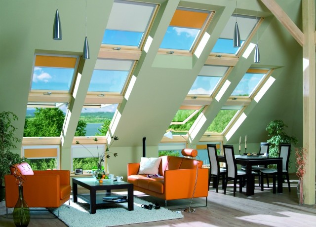 Łączenie okien dachowych pozwala optymalnie oświetlić poddasze i wygląda bardzo efektownie.