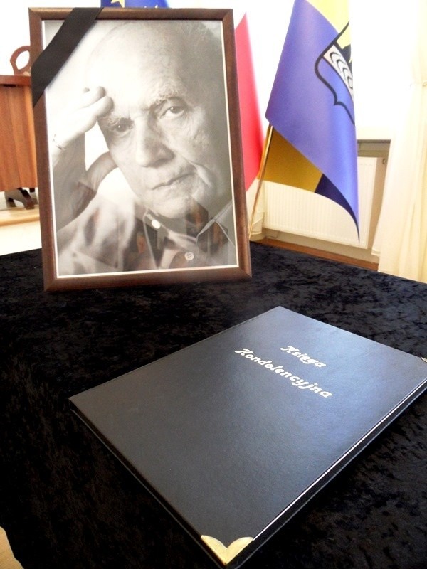 Księga kondolencyjna Wojciecha Kilara