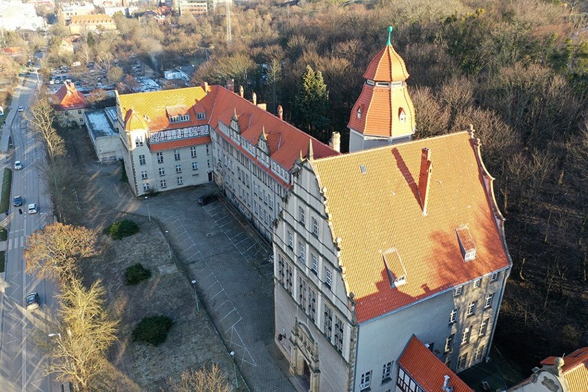 Politechnika Gdańska przejęła budynek Uniwersytetu Gdańskiego. Transakcja kosztowała 24 mln zł