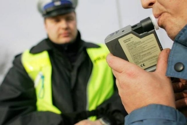 Kilku pijanych rowerzystów zatrzymała policja w powiecie bytowskim.