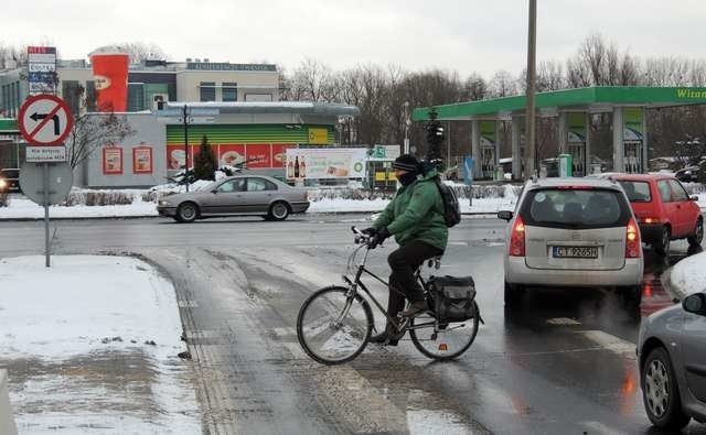 Zakaz skrętu w lewo ze Żwirki i Wigury w Grudziądzką będzie obowiązywał także po otwarciu trasy średnicowej