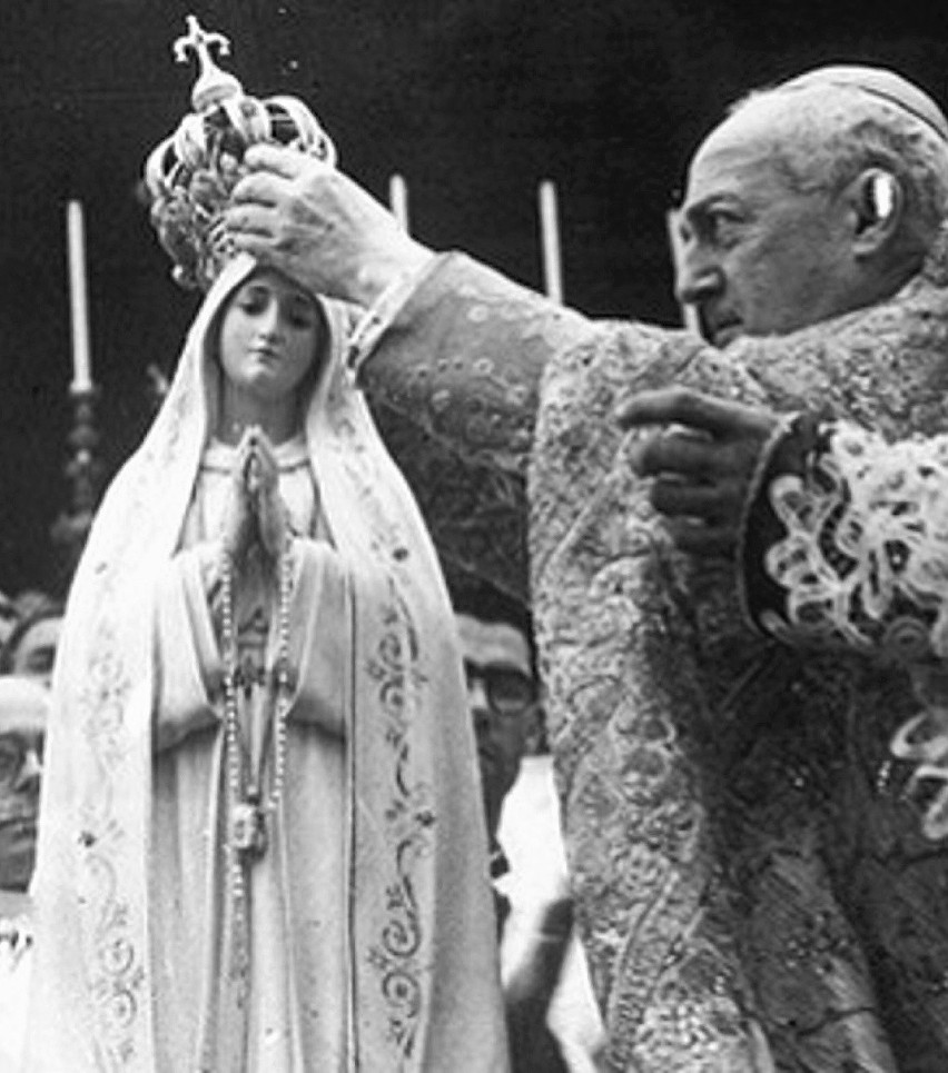 13 maja 1946 r. legat papieski kard. Benedetto Aloisi...