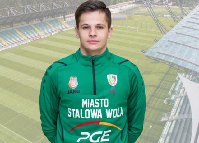 Wiktor Stępniowski postanowił kontynuować karierę w macierzystym klubie
