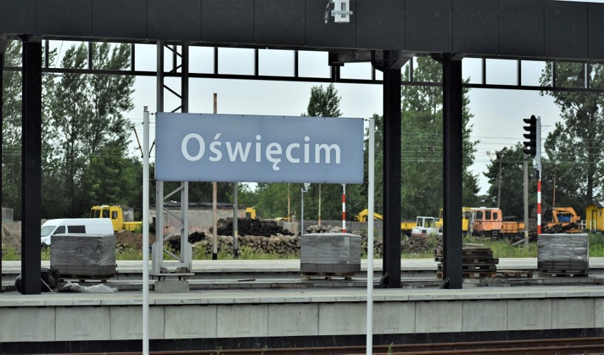 Trwa remont dworca kolejowego w Oświęcimiu. Na początku...