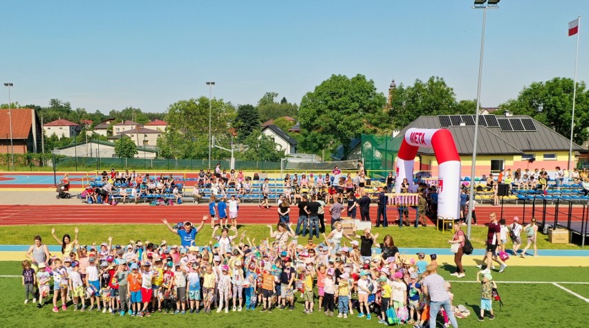 Dzień Dziecka pełen wrażeń w Ciepielowie. Maluchy wyśmienicie się bawiły. Zobacz zdjęcia