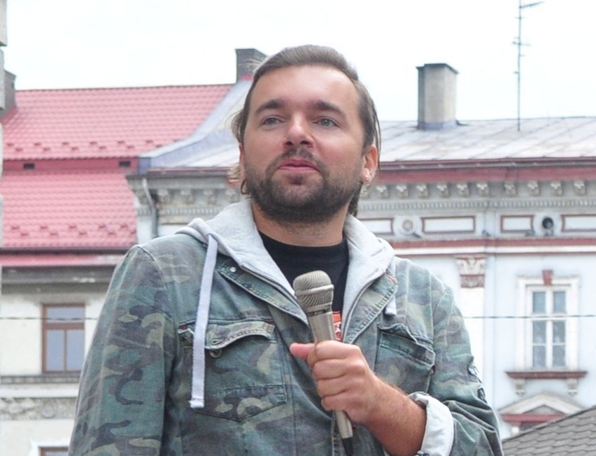 Mateusz Klinowski, radny, chce kandydować na  burmistrza