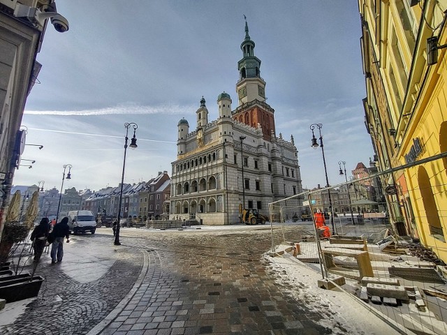 Czuje się oszukany. Remont się wcale jeszcze nie zakończył, a ZKZL już podnosi czynsz – donosi najemca jednego z lokali na Starym Rynku.