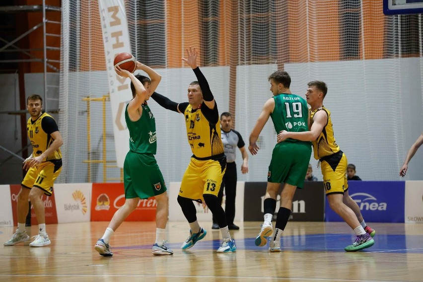 II liga mężczyzn: Tur Basket  Bielsk Podlaski - Bank...