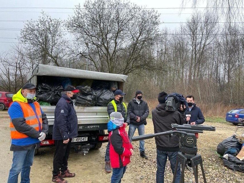 Wielkie sprzątanie terenów wokół Trójkąta Trzech Cesarzy w...