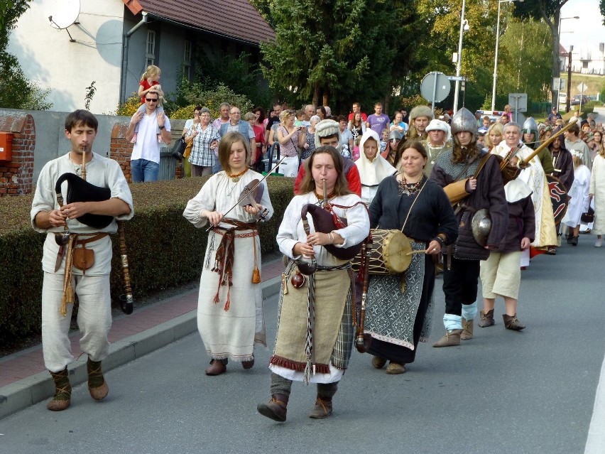 Widowisko-religijno historyczne w Barcinie...