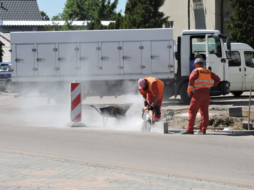 Trwa remont drogi wojewódzkiej nr 626 w Sypniewie. Są utrudnienia [ZDJĘCIA+WIDEO]
