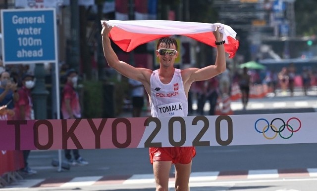 Dawid Tomala, zawodnik AZS-u Politechniki Opolskiej, nie dał szans swoim rywalom w olimpijskim chodzie na 50 km.