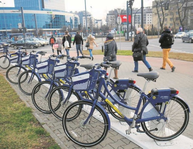 Od dziś na ulica Krakowa zamiast 100 będzie aż 300 rowerów Wavelo