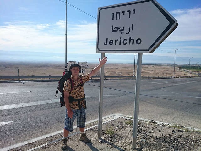 Sławomir Chojnacki: - Przeszliśmy niemal 700 kilometrów po terenie pustynnym