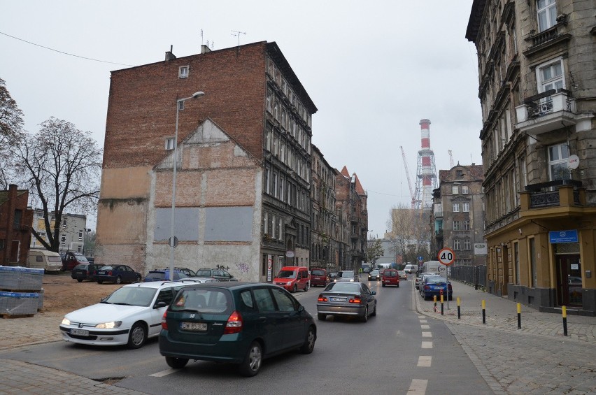 Spielberg we Wrocławiu. Na Kurkowej budują nową kamienicę (ZDJĘCIA)