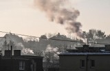 Fatalna jakość powietrza na Śląsku. Czujniki odnotowują wielokrotne przekroczenia norm. Wydano alert o smogu
