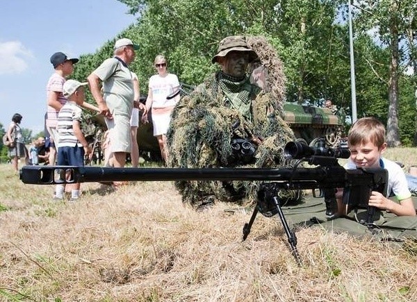 Po oficjalnej części uroczystości odbył się festyn "Wśród Niebieskich Beretów&#8221;