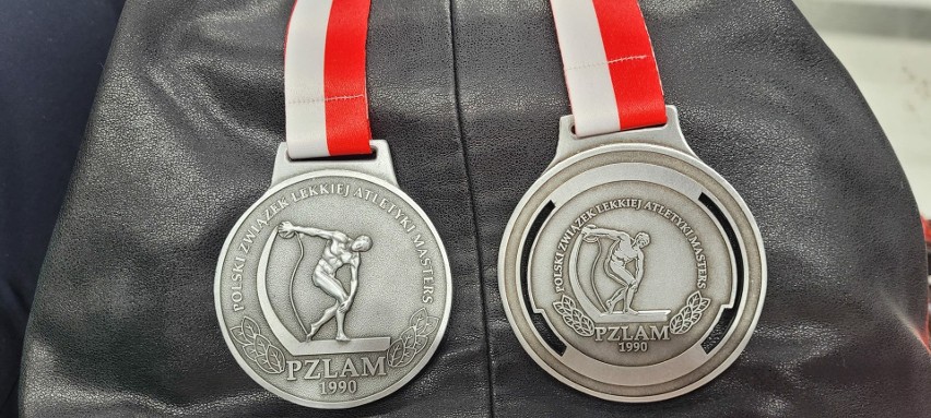 Dwa srebrne medale Halowych Mistrzostwach Polski Piotra...