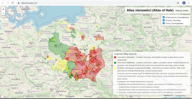 Rada Miejska w Tomaszowie uchyliła Samorządową Kartę Praw Rodzin. Istniała obawa, że z powodu kontrowersyjnej karty, miasto może stracić 40 mln zł, o które walczy z funduszy norweskich. Czytaj dalej na kolejnym slajdzie: kliknij strzałkę „w prawo", lub skorzystaj z niej na klawiaturze komputera.