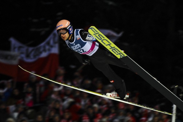 Skoki narciarskie Engelberg 2019. Dzisiaj konkurs indywidualny. Transmisja na żywo